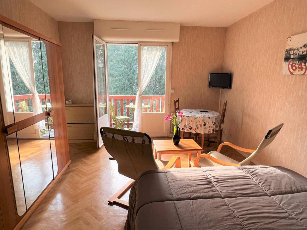 Apartment T1 Bis A Avec Balcon, Ascenseur Et Parking - Fr-1-495-31 *
